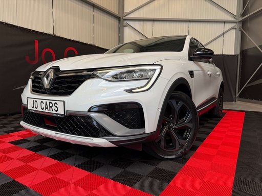 Renault Arkana E-TECH 1.6i R.S.Line/Led/360°/Ambi/Keyless/