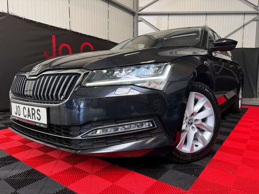 Skoda Superb Combi 1.5/Led/Leder/Pano/Camera/Key Less/Trekhaak/Full/